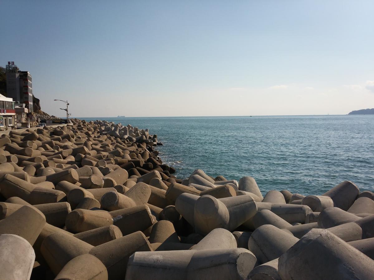Geoje Jangseungpo Lighthouse Hotel Sodong Esterno foto