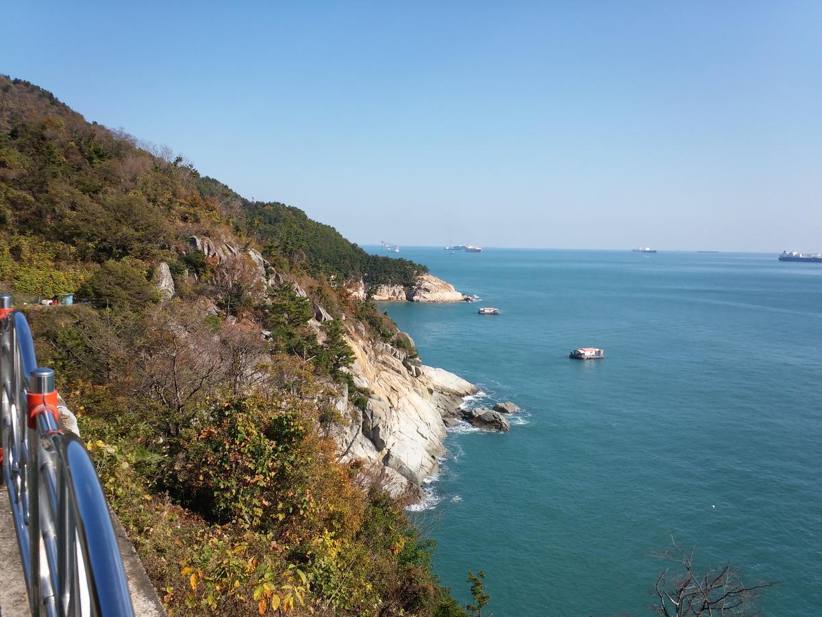 Geoje Jangseungpo Lighthouse Hotel Sodong Esterno foto